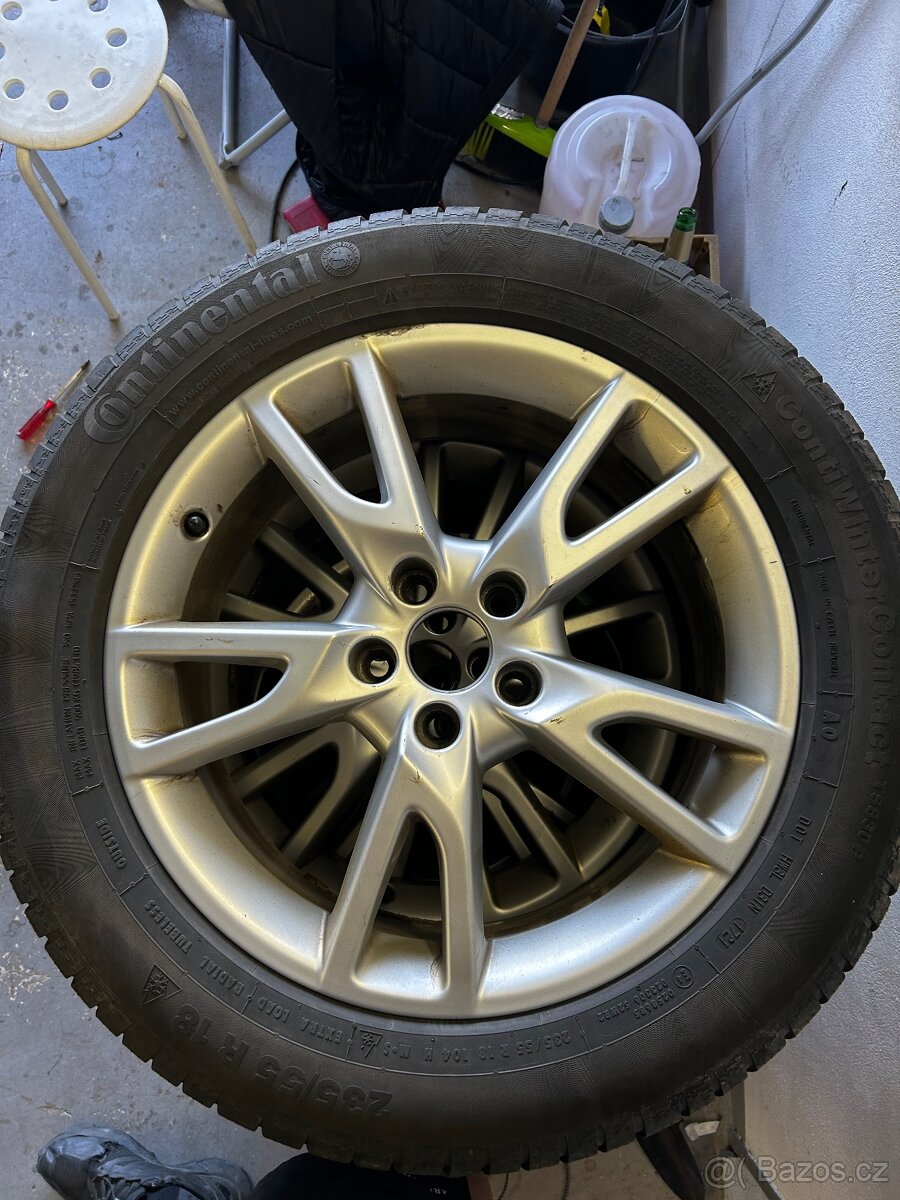 Zimní kola s pneu Continental 235/55 R18