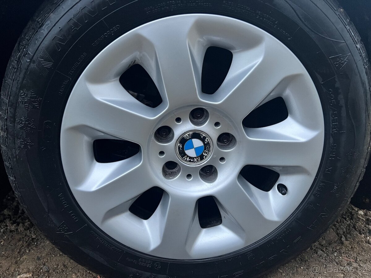 BMW style 115 R16