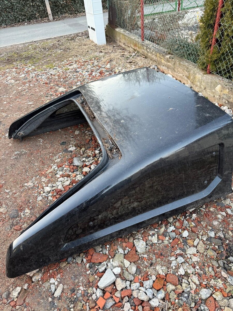 Hardtop Nisan Navara