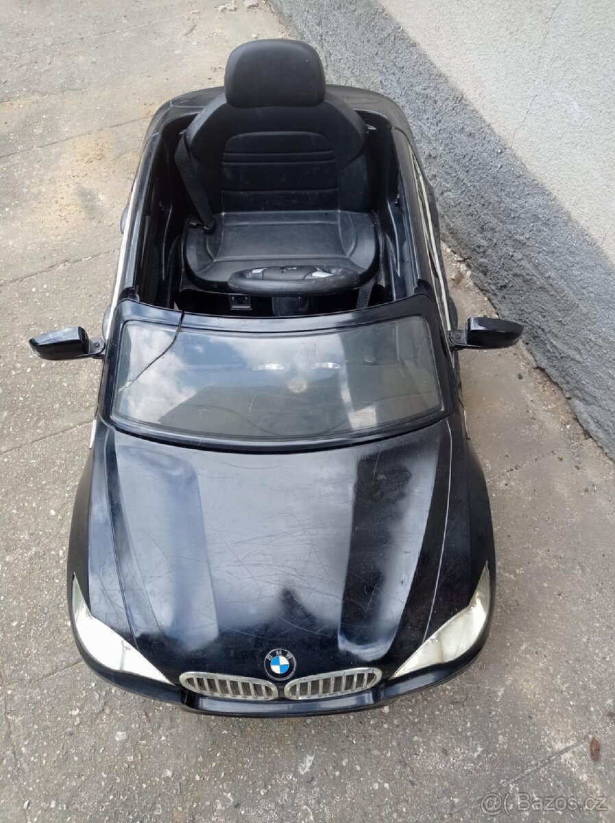 Dětské auto na baterie