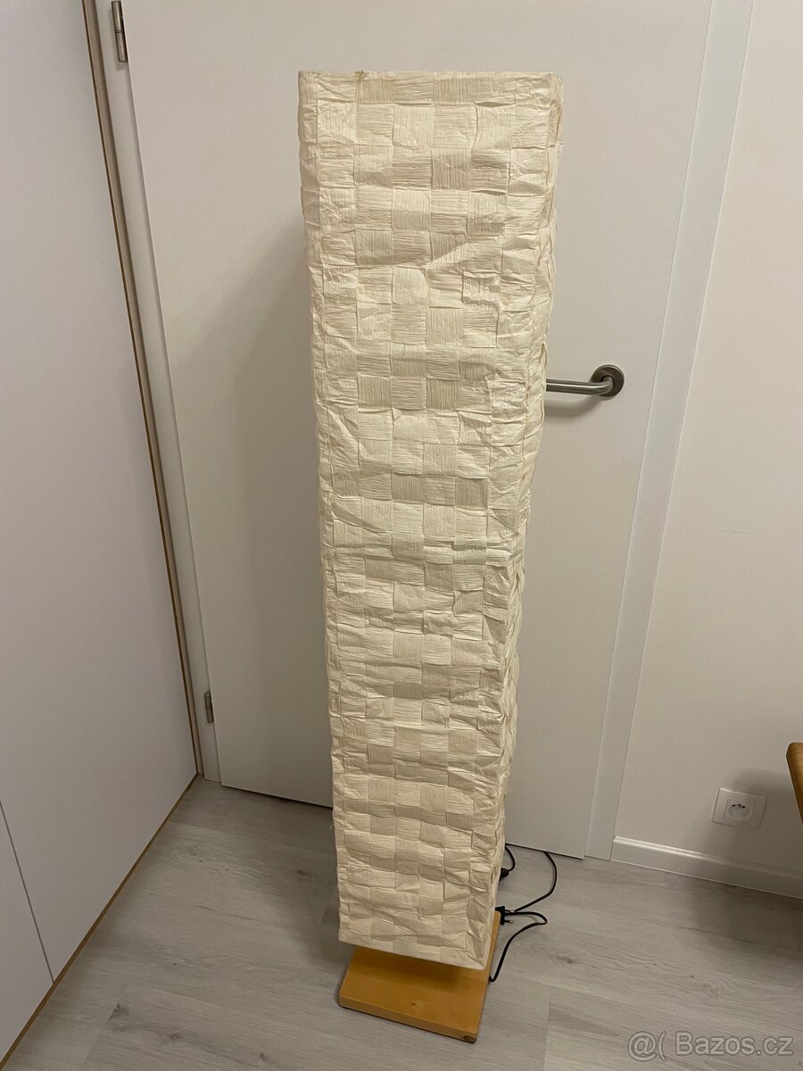 Ikea stojaci lampa