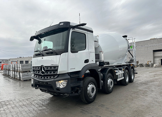 Mercedes-Benz AROCS 3243 8x4 - domíchávač betonu