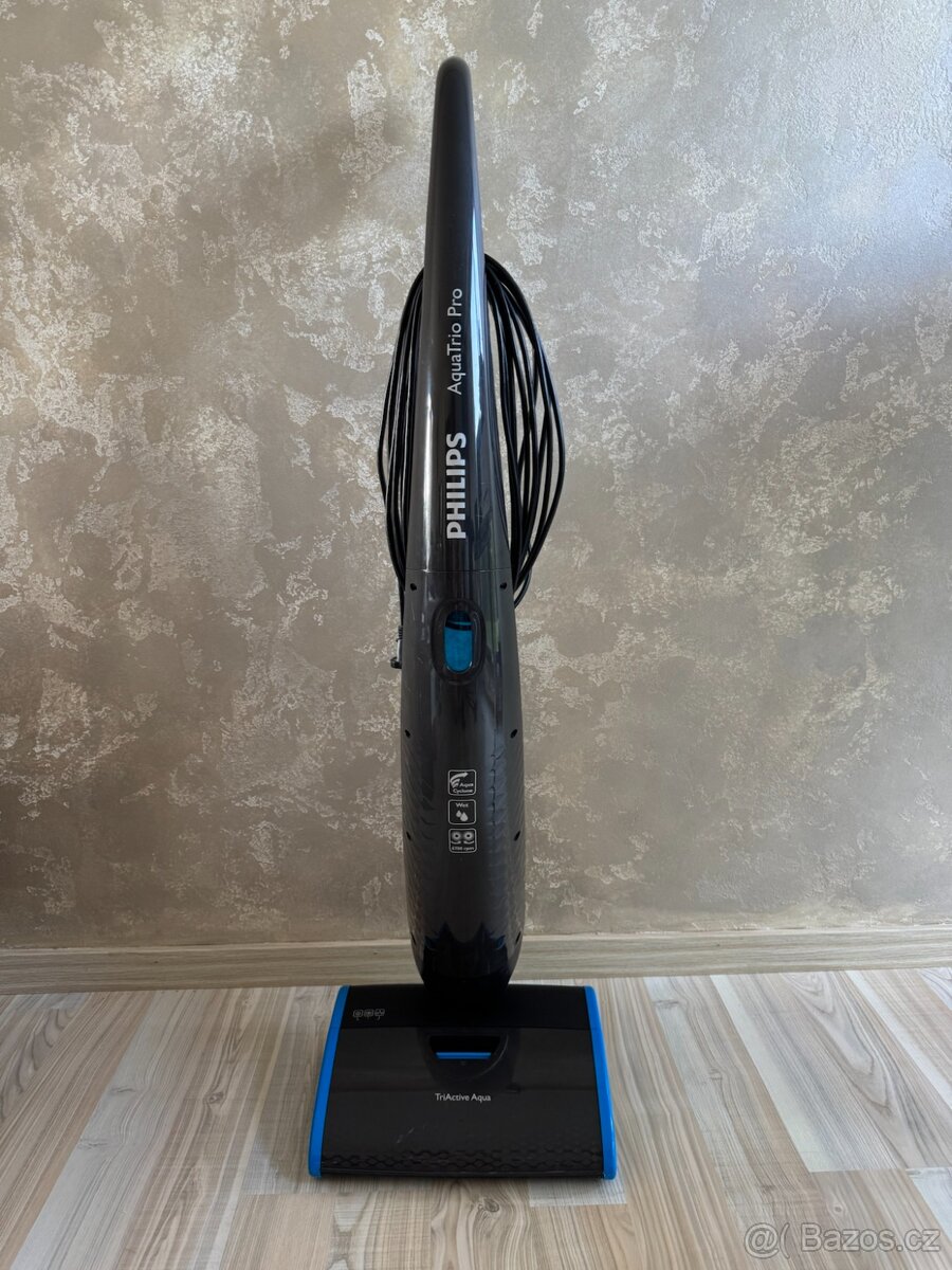 Podlahová myčka Philips AquaTrio FC7088