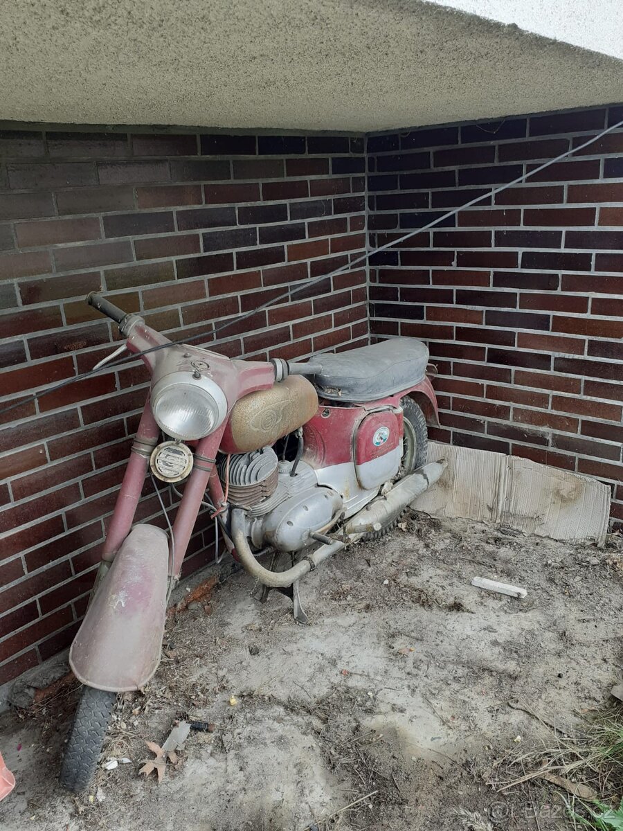 Jawa 250, čz 175 deluxe