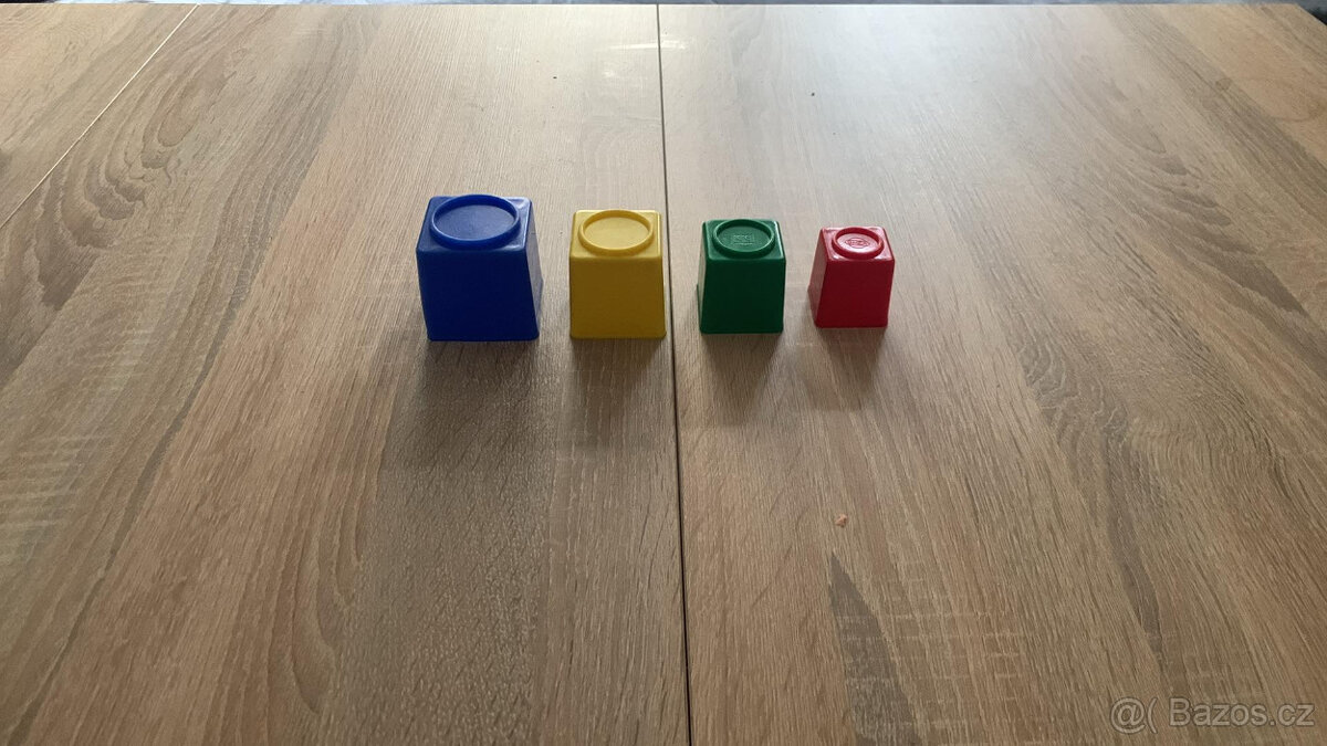 STOHOVACÍ HRAČKA - MONTESSORI