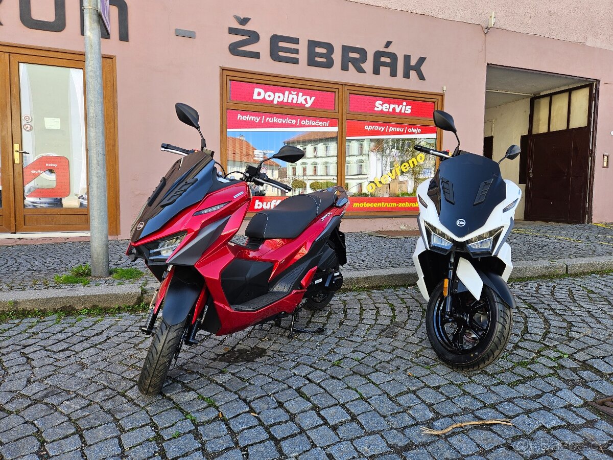 Sym Jet X 125i, DPH, 4 roky záruky, vodou chlazený