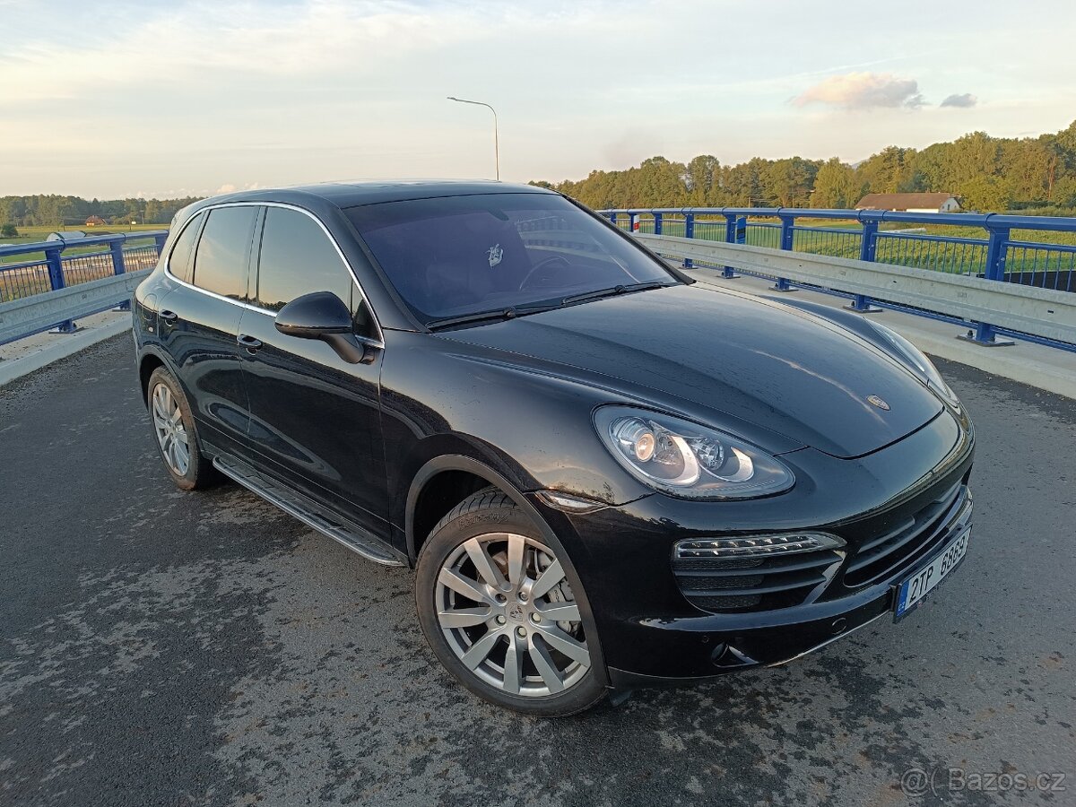 PORSCHE CAYENNE S, 4.8i V8. 294KW...PŘIPLATKOVA VYBAVA