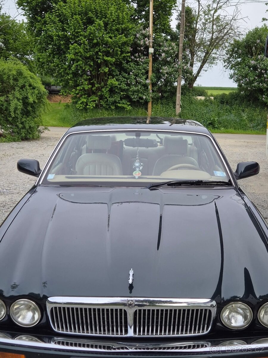 Jaguar XJ40, x300 x308, XJ6, xj8, xjr dily