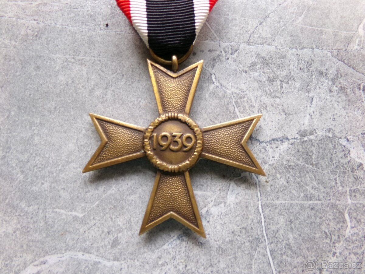 Záslužný kříž bez mečů III.říše-origo-luxu