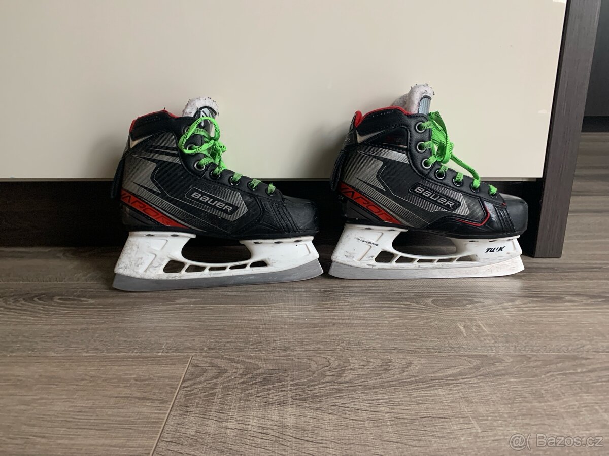 Brankářské brusle Bauer vapor X2.7, 13.5 d, eur 33