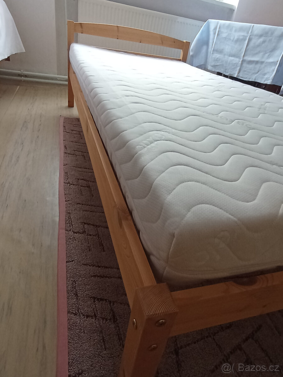 Dřevěná postel 90x200 vč. roštu a matrace Dreamzone
