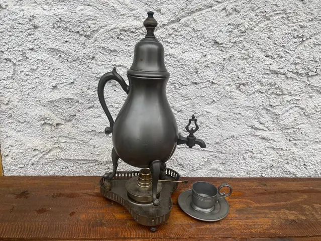 Cinova konvice, dzban na kavu, caj, podsalek