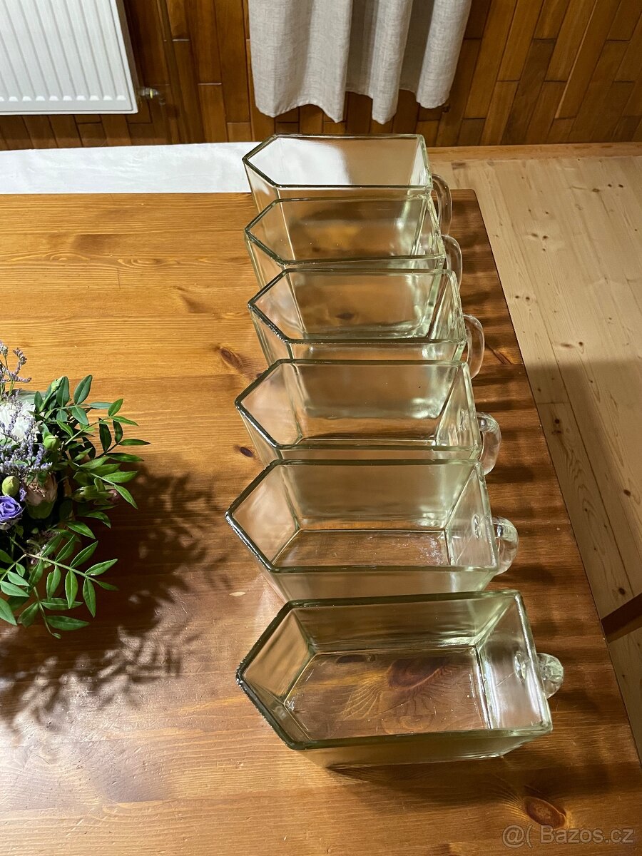 Skleněné zásobnice