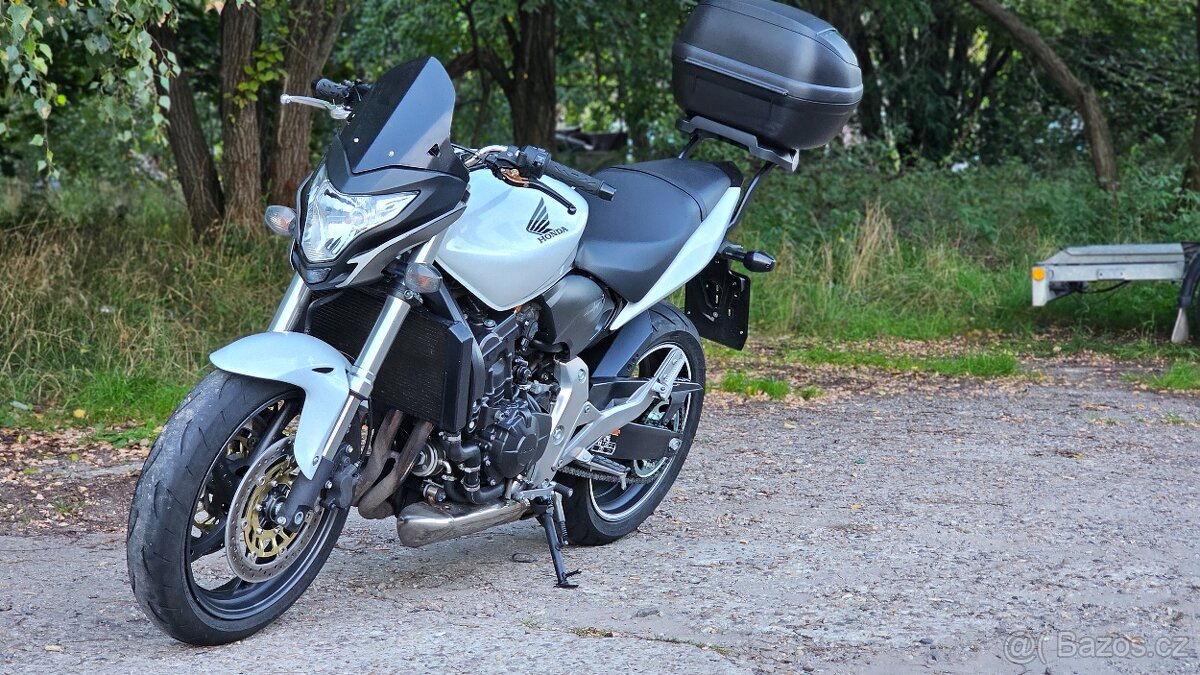 Honda Hornet CB600F (21 000Km) r.v. 2011