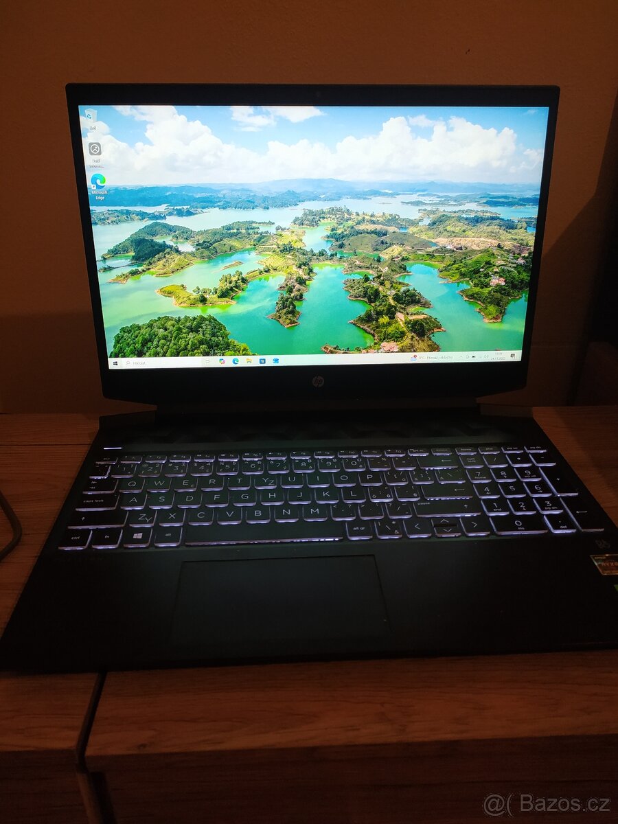 Herní notebook NVIDIA GEFORCE RTX 3050