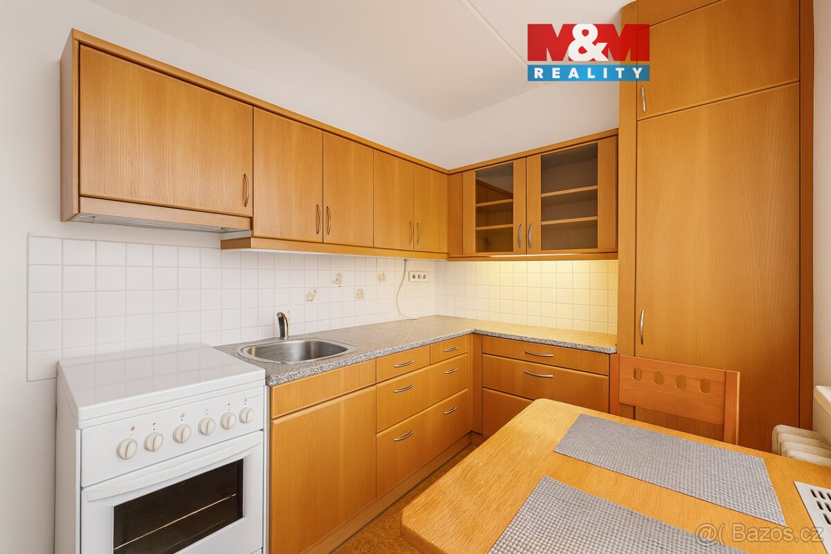 Pronájem bytu 2+1, 61 m², Trutnov, ul. Papírenská
