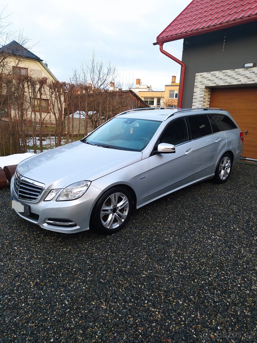 Prodám Mercedes-Benz E350 4matic 170kW