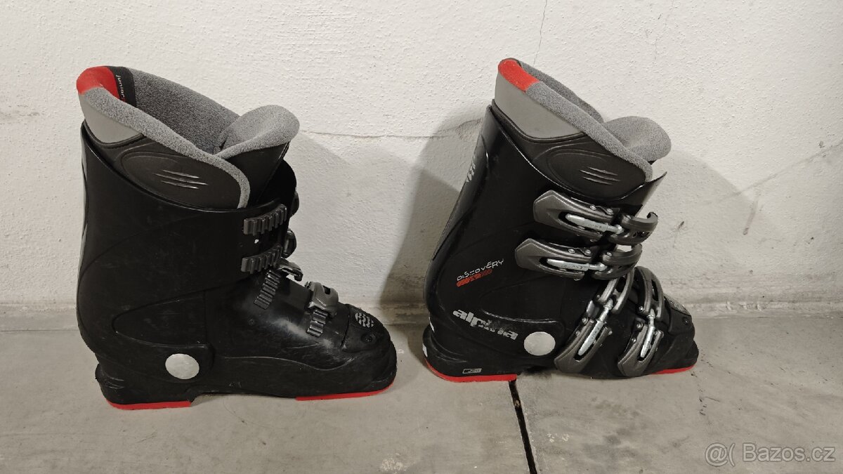 Dětské lyžařské boty značky Alpina