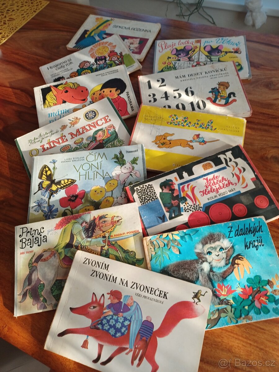 Starší dětská leporela 12ks