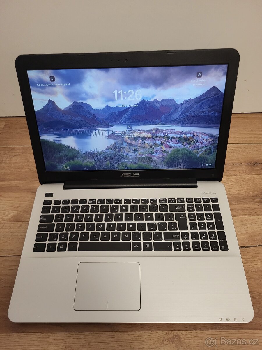 ASUS X555M | i5 | 8GB | 240GB SSD | GEFORCE 930M |