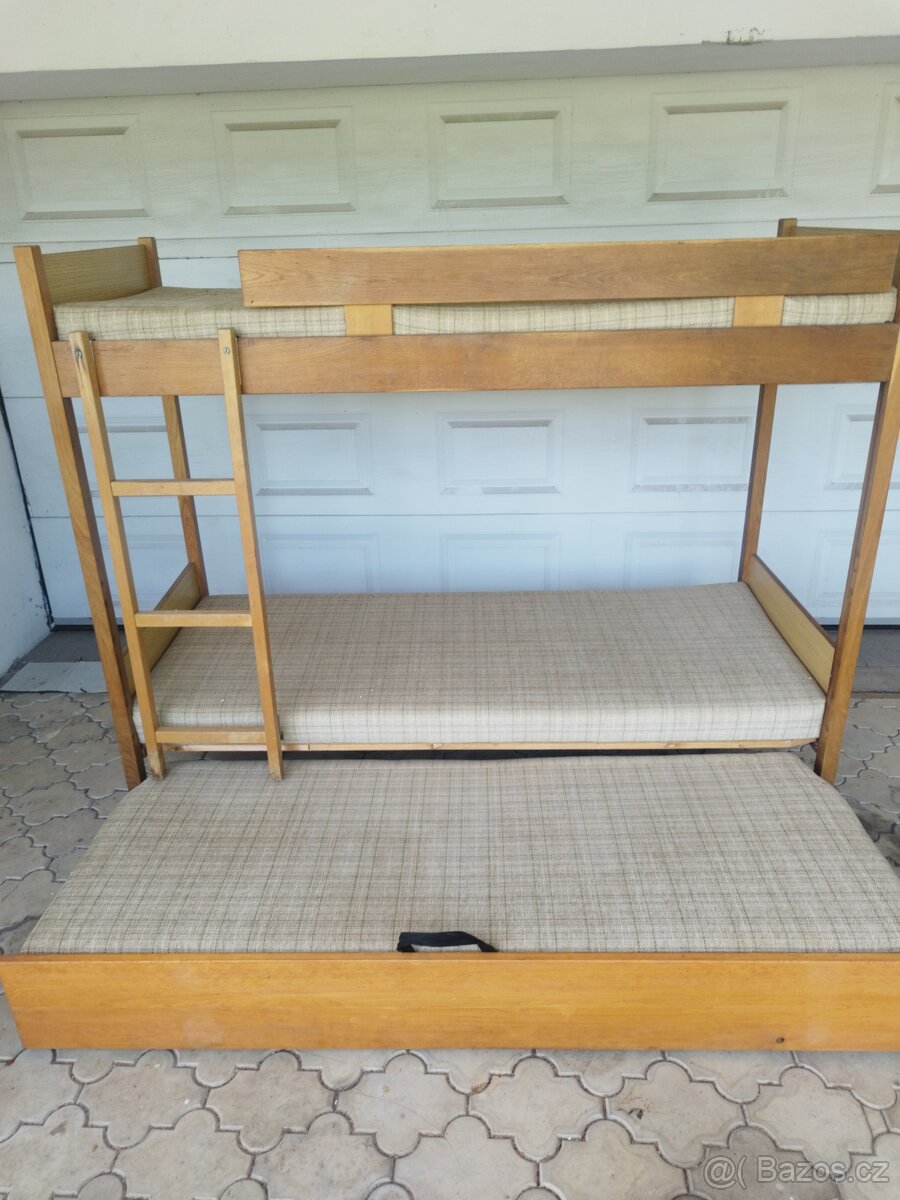 3 lůžková palanda 3 postele