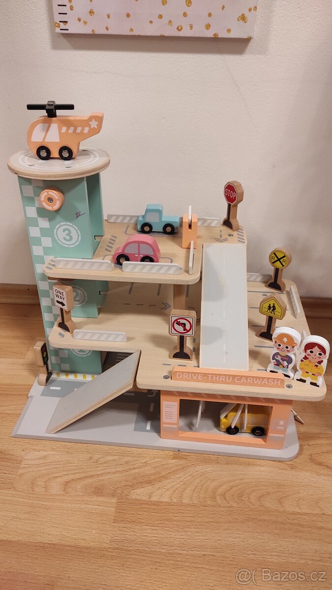 Dřevěná garáž ElisDesign