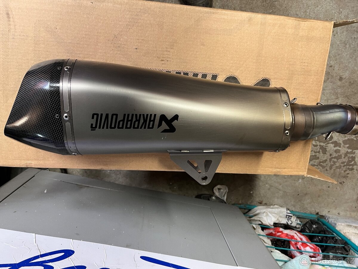 Výfuk Akrapovič Husqvarna 701 enduro 2020