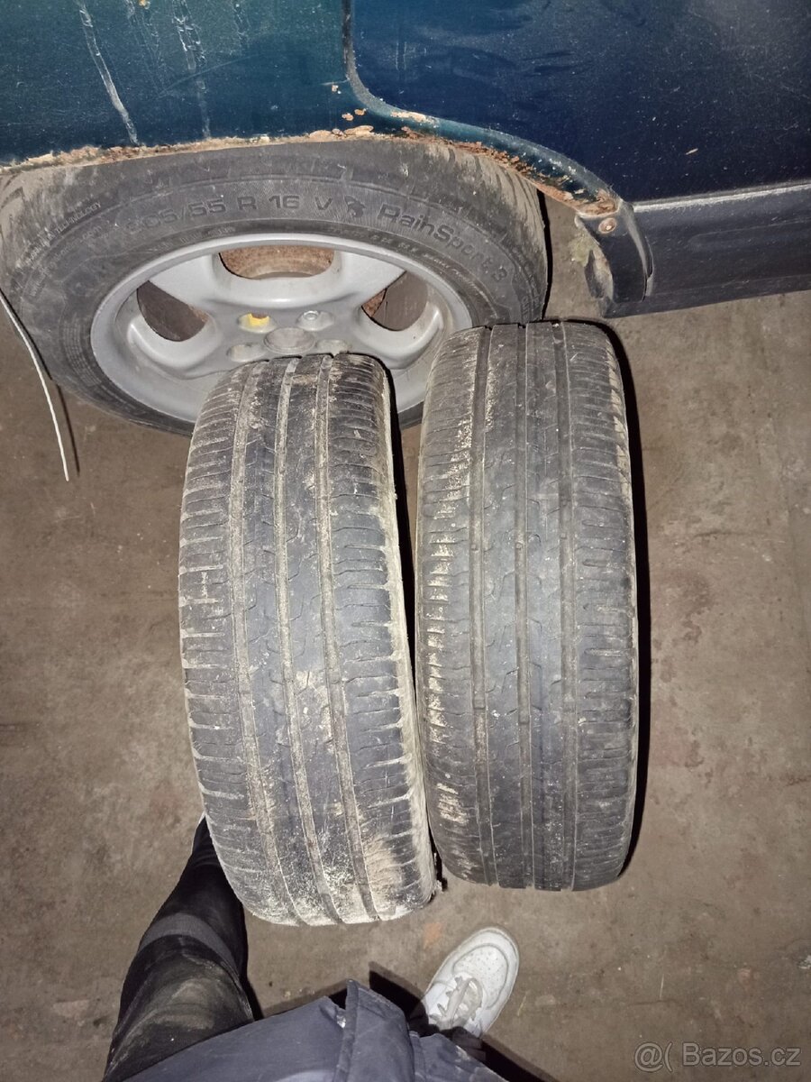 Continental 185/60R15 84H