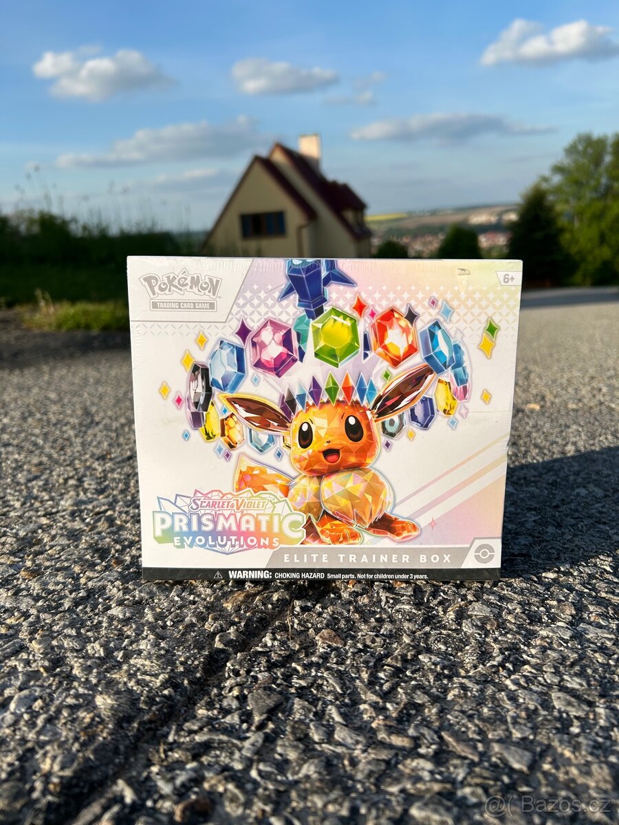 Pokémon TCG Prismatic Evolutions Elite Trainer Box