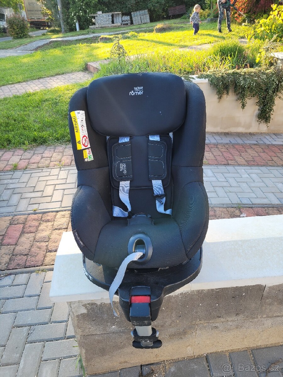 Detska autosedacka Britax Romer otocna dualfix