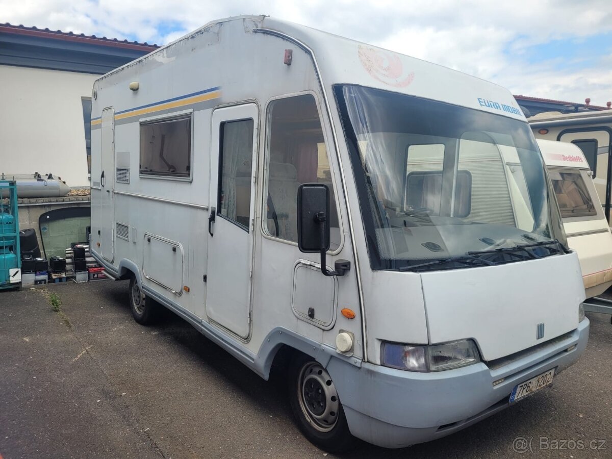 Fiat 2.5TDi Euramobil, zimní paket, na opravu.
