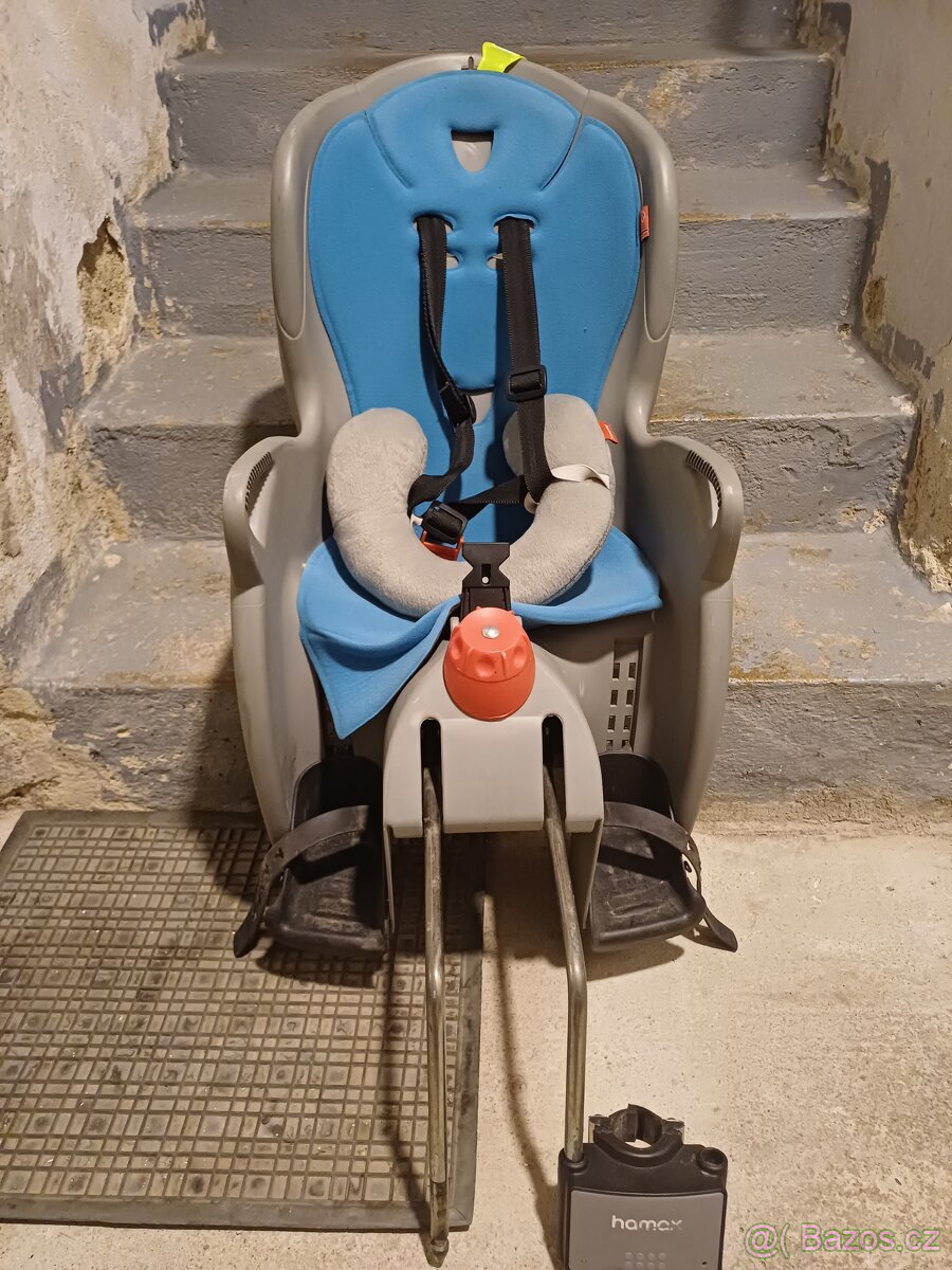 Hamax sedačka