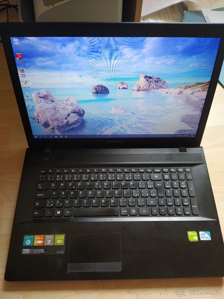 17,3" Lenovo notebook 2,4ghz
