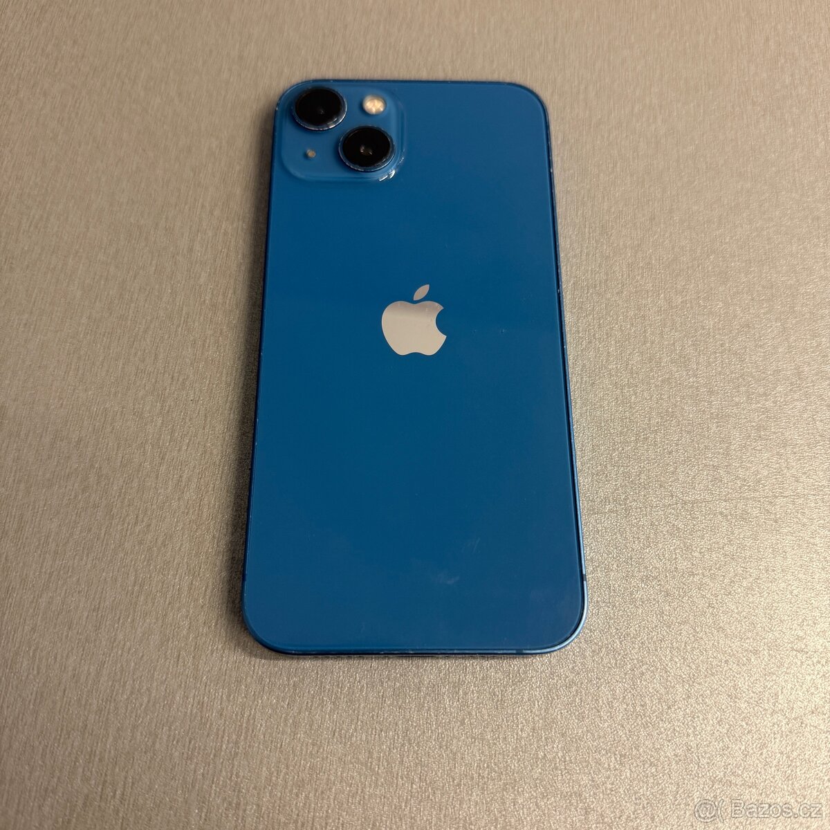 iPhone 13 128GB modrý, pěkný stav, 12 měsíců záruka