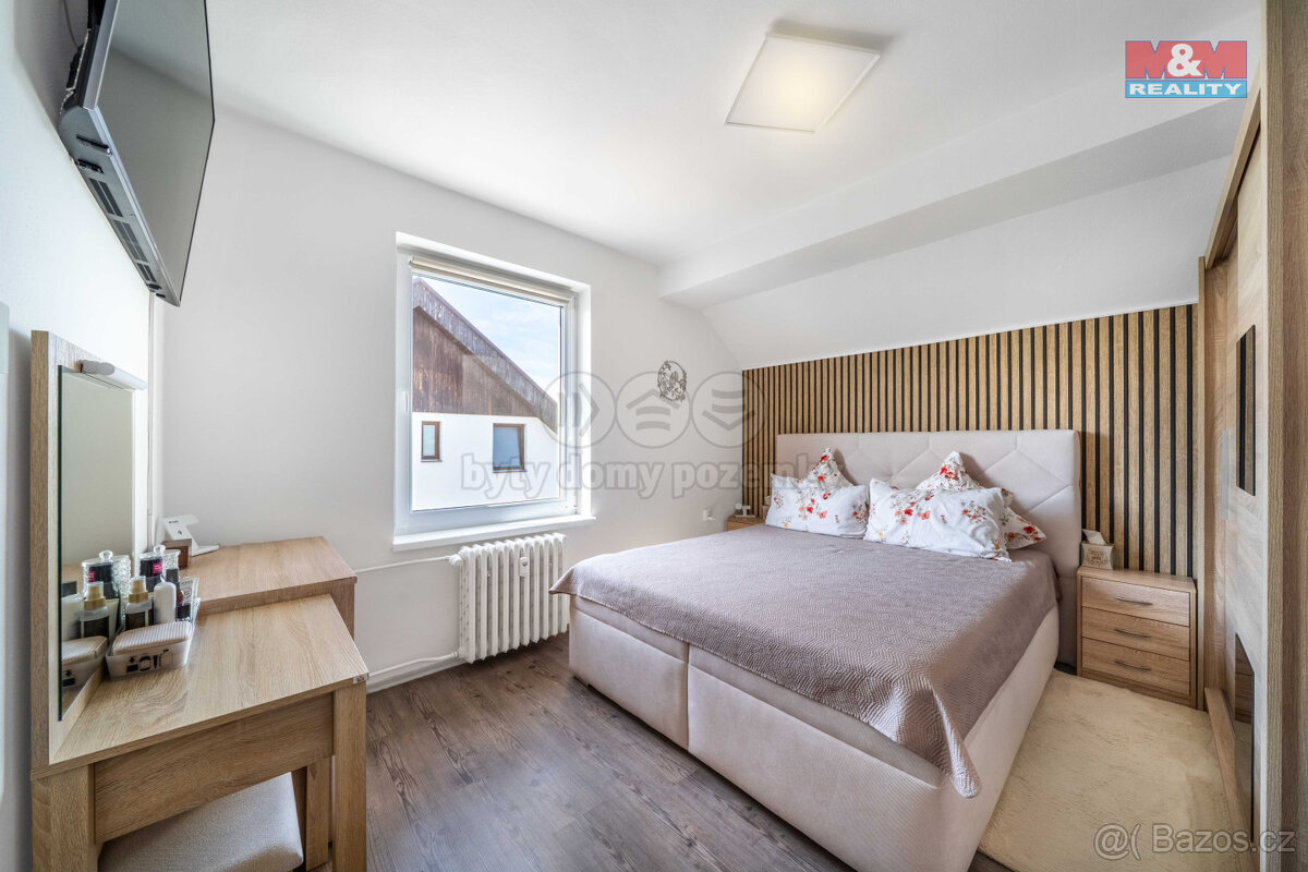 Prodej bytu 3+1+G, 92 m², Hrádek u Rokycan, ul. Družstevní