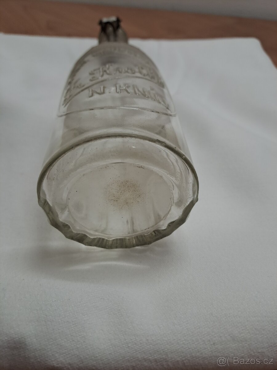 Lahev limonáda