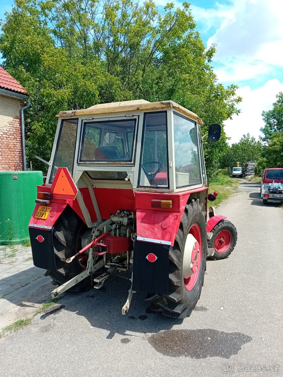 Traktor 6911