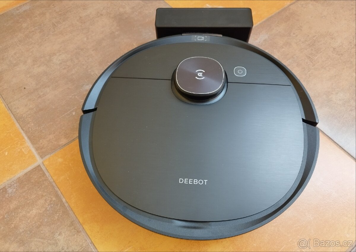 Robotický vysavač Ecovacs DEEBOT OZMO T8 AIVI
