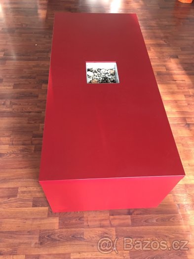 Konferenční stůl 140x65x50 cm