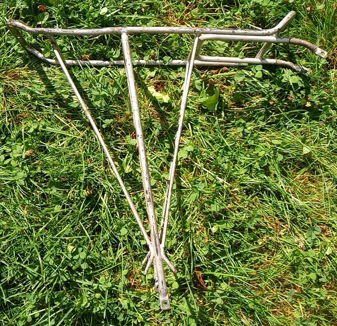 Nosič na kolo 28" trekové, crossové, klasické