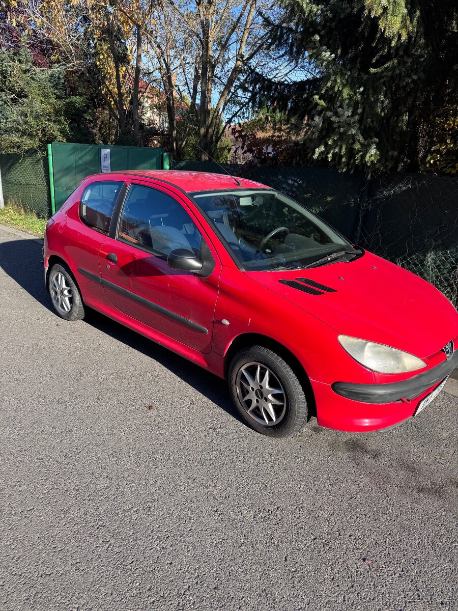 Peugeot 206