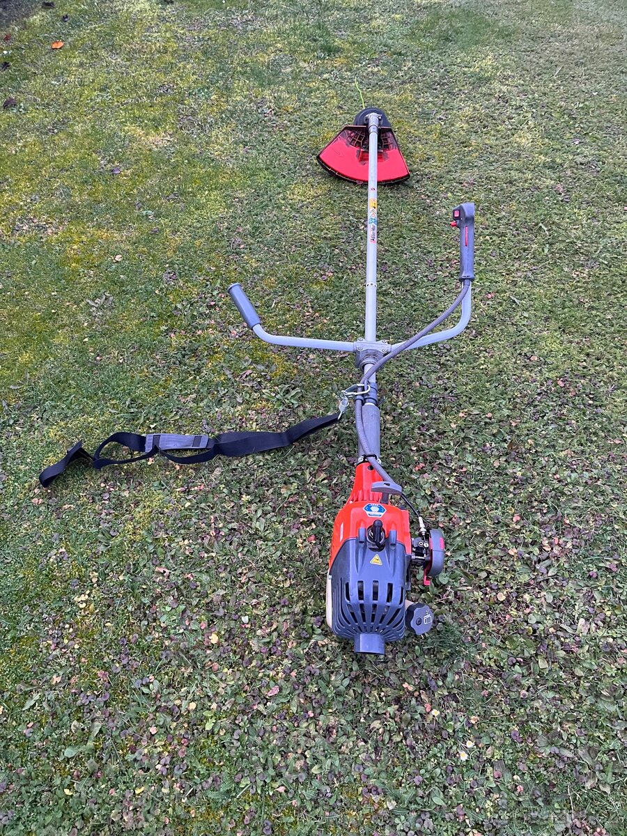 Křovinořez Oleo Mac