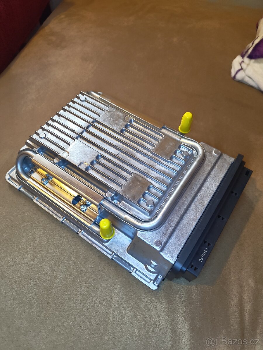 Řídící jednotka BMW 5.0i