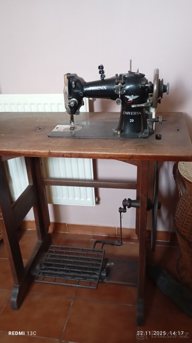 Šicí stroj Phoenix