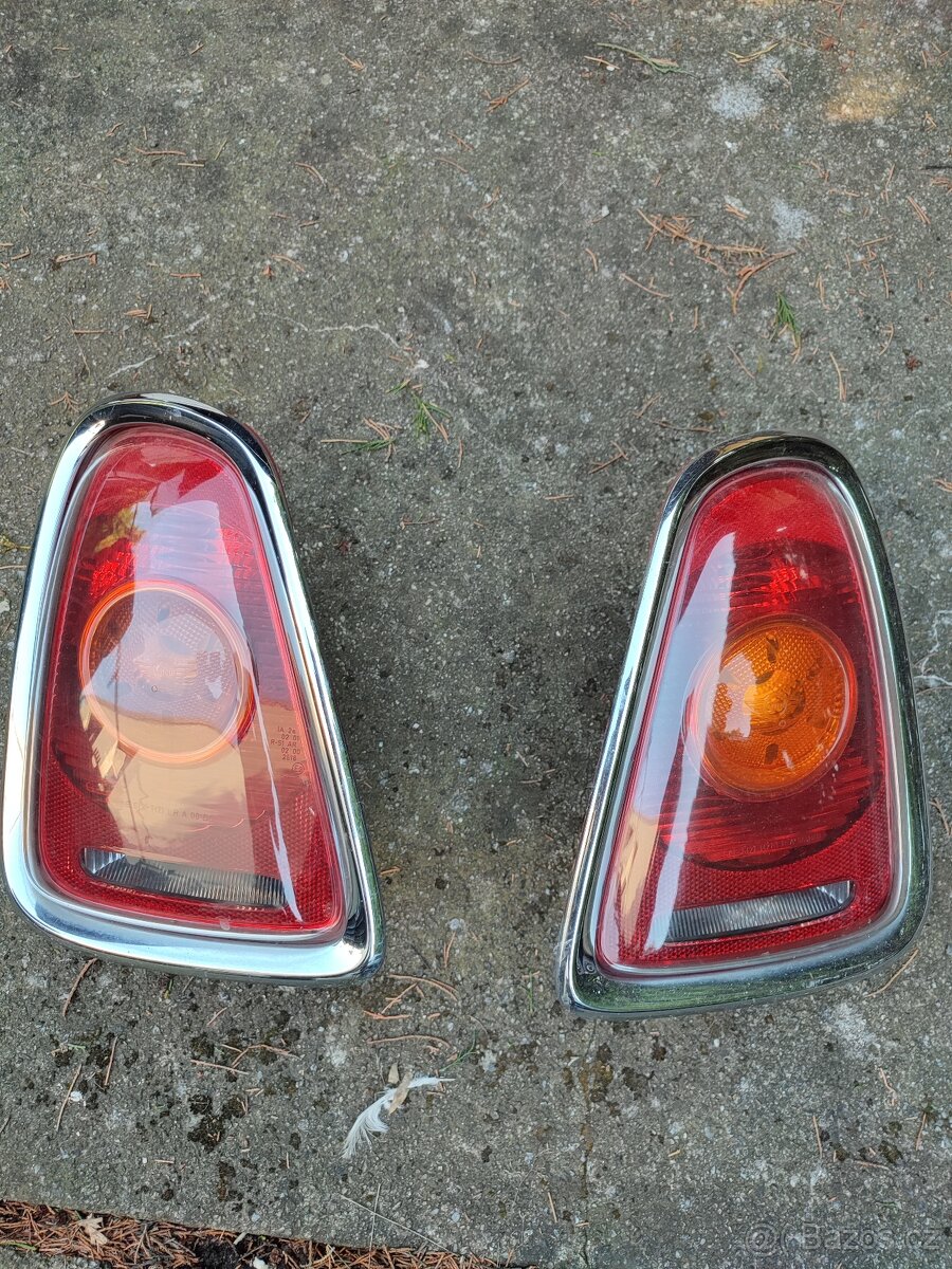 Mini Cooper R56 zadní světla