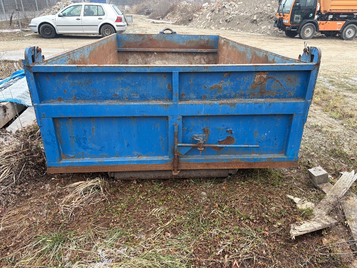 Kontejner chodníkový