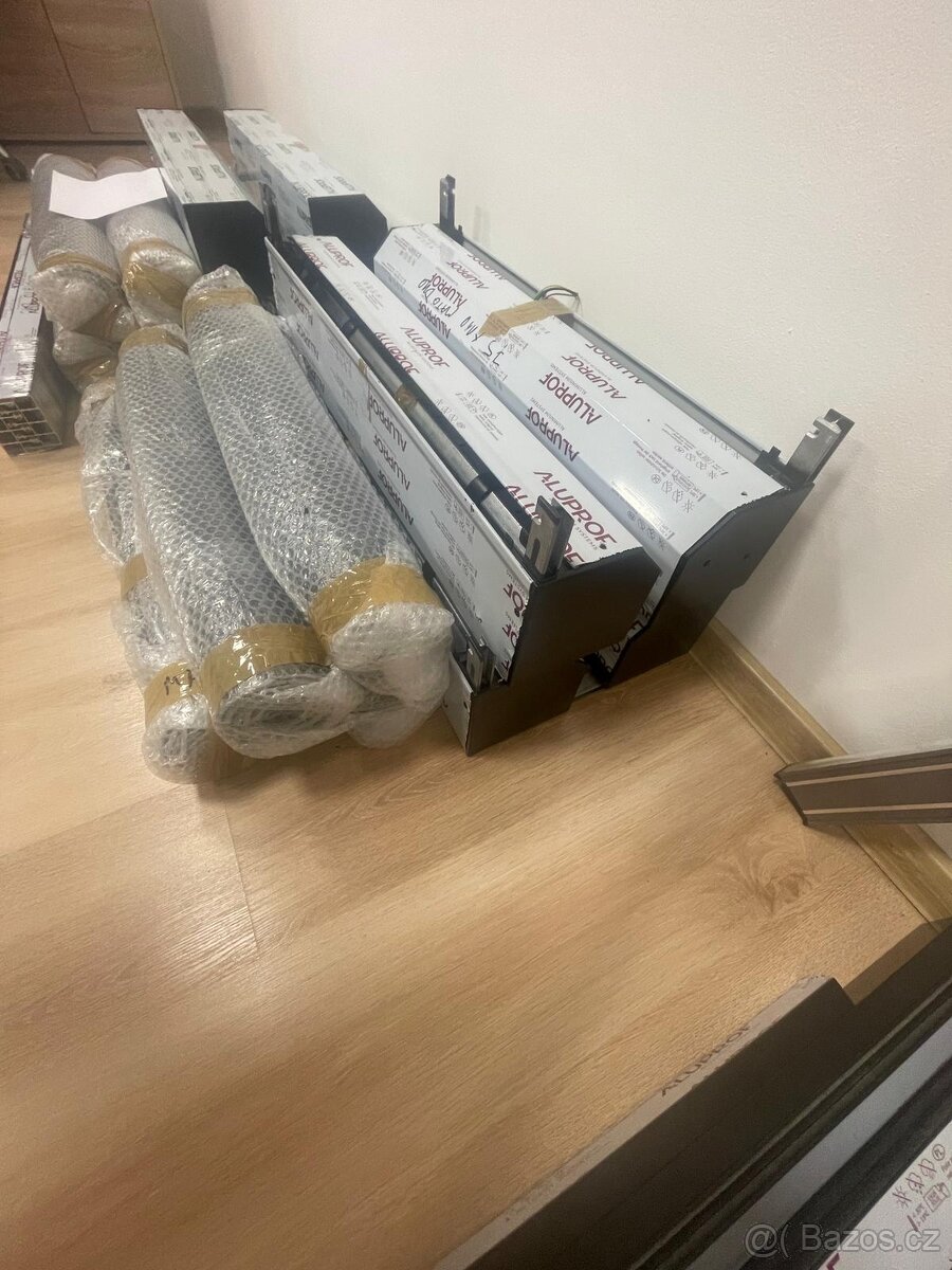 předokenní rolety ALUPROF