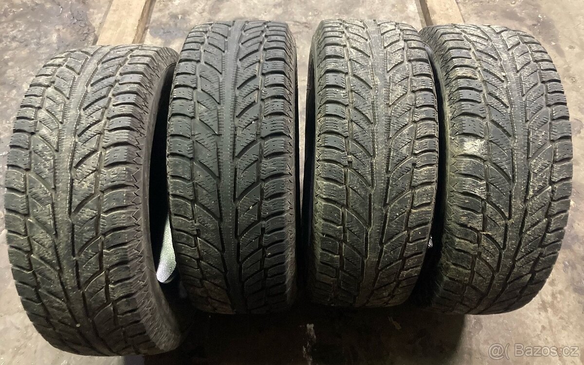 ZIMNÍ PNEU COOPER 265/65 R17