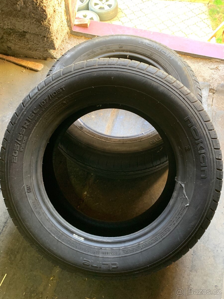 letní pneu Nokian 205/65r16 C 2019