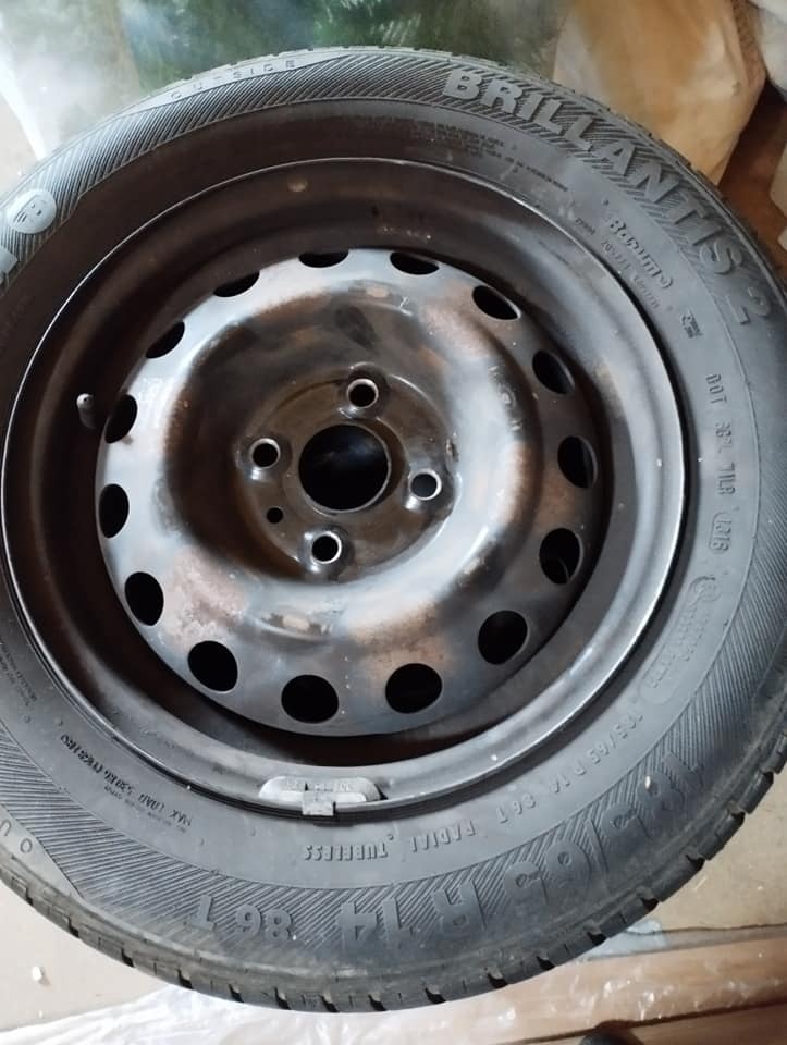 Ocelové disky s pneu 185/65 R14